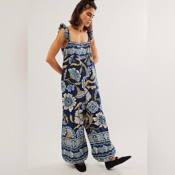 Free People Bali Albright Jumpsuit With Pockets Navy Blue Combo Size M - Picture 2 of 8